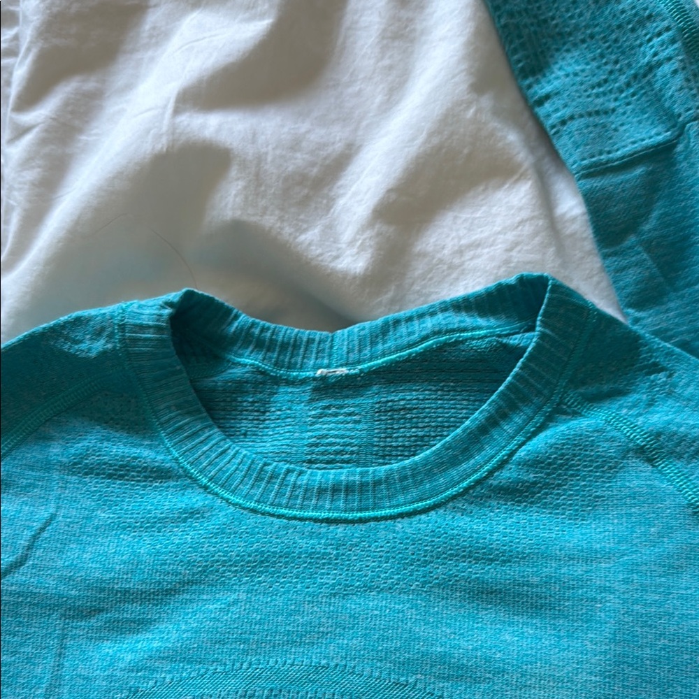 Rare Lululemon Swiftly - Picture 4 of 4